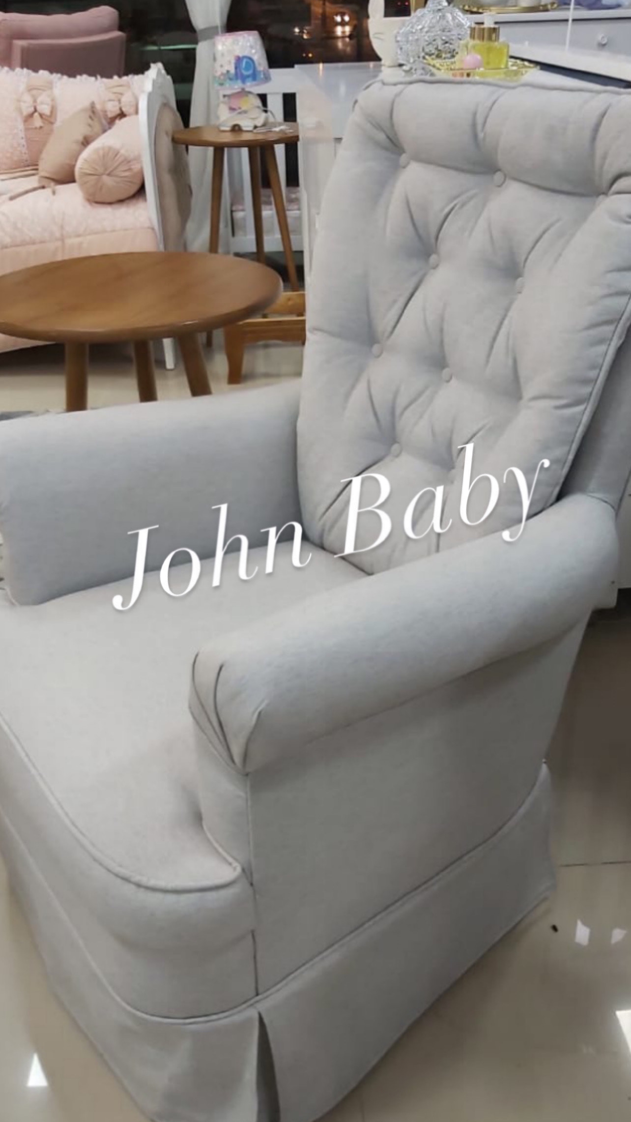 1269 Poltrona Amamentação Balanço Comfort Johnbaby com Puff Provençal