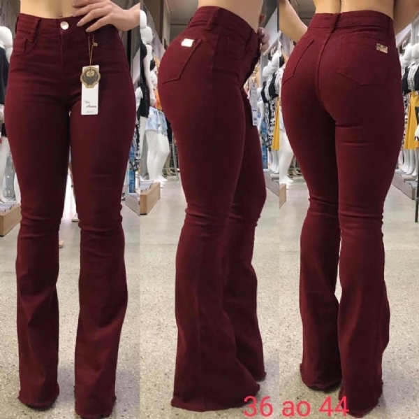 Calça sales flare marsala